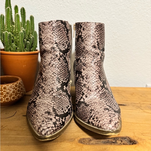 Coconuts by Matisse Snake Print Western Ankle Boot - Picture 6 of 6
